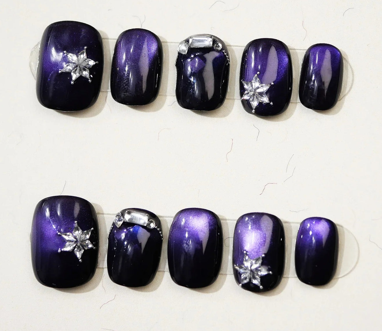 Velvet Venom Handmade Press-On Nails | Removable, Reusable
